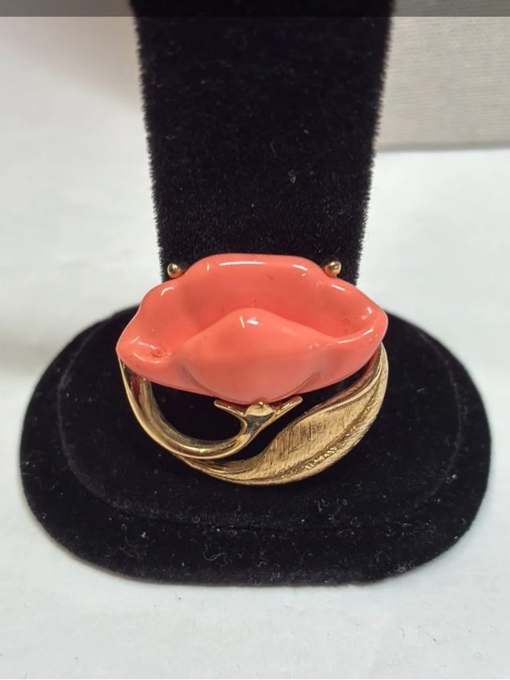 Avon Coral Flower Gold-Tone Brooch